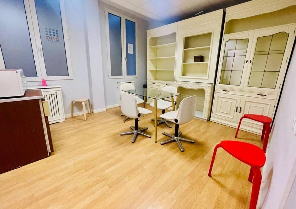 Apartments Plaza Callao Madrid Ngoại thất bức ảnh