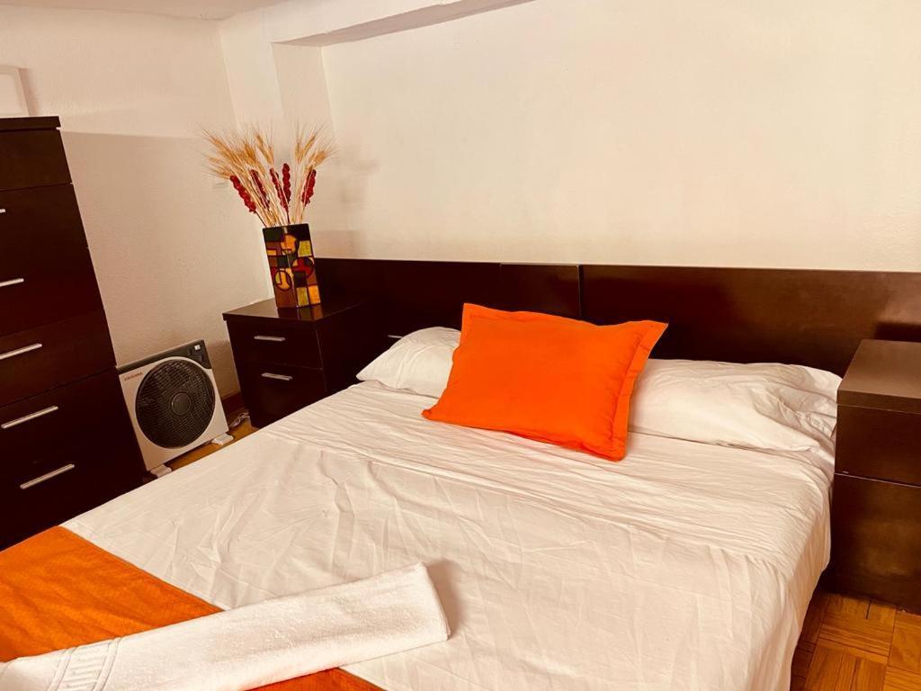 Apartments Plaza Callao Madrid Ngoại thất bức ảnh